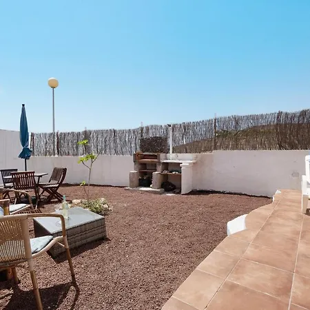 Сasa de vacaciones Casa Blanca De Madera *