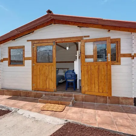 Casa Blanca De Madera Feriehus